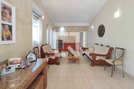 Sala de Estar de casa à venda com 3 quartos, 320m² em Jardim Santa Marcelina , Campinas