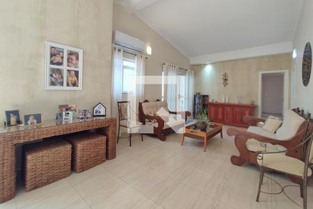 Casa à venda com 320m², 3 quartos e 2 vagasSala de Estar