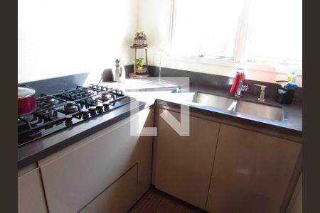 Cozinha de apartamento à venda com 3 quartos, 200m² em Jardim Fonte do Morumbi, São Paulo