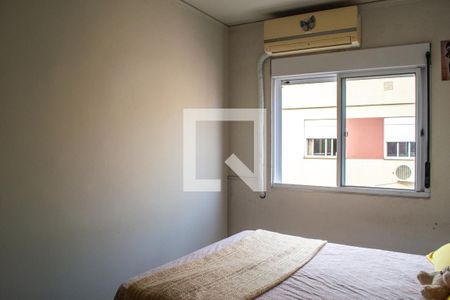  Quarto 2 de apartamento para alugar com 2 quartos, 60m² em Campo Novo, Porto Alegre