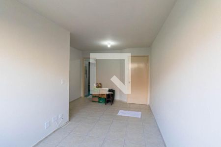 Sala de apartamento para alugar com 3 quartos, 50m² em Novo Mundo, Curitiba