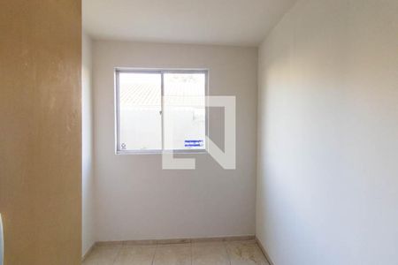 Quarto 1 de apartamento para alugar com 3 quartos, 50m² em Novo Mundo, Curitiba