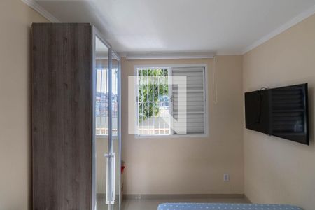 Quarto 1 de apartamento à venda com 2 quartos, 70m² em Jardim Redil, São Paulo