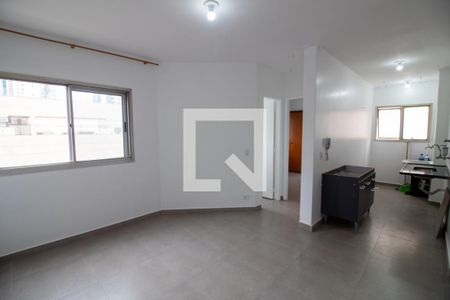 Sala de apartamento para alugar com 1 quarto, 35m² em Santo Amaro, São Paulo