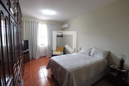 Suite de casa à venda com 3 quartos, 221m² em Irajá, Rio de Janeiro