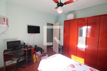 Quarto 2 de casa à venda com 3 quartos, 240m² em Irajá, Rio de Janeiro