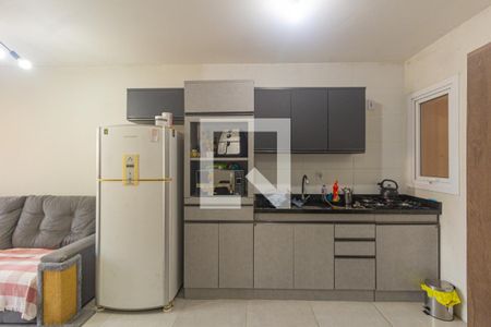 Sala/Cozinha de casa para alugar com 2 quartos, 55m² em Olaria, Canoas