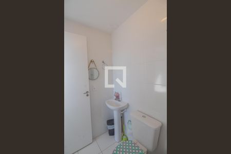 Banheiro de apartamento para alugar com 1 quarto, 24m² em Cidade Satélite Santa Bárbara, São Paulo
