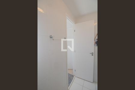 Banheiro de apartamento para alugar com 1 quarto, 24m² em Cidade Satélite Santa Bárbara, São Paulo