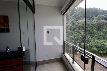 Varanda de apartamento para alugar com 4 quartos, 165m² em Praia das Asturias, Guarujá