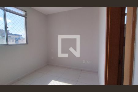 Quarto 1 suíte de apartamento à venda com 3 quartos, 78m² em Europa, Contagem