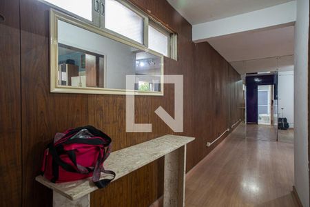 Sala - Corredor de entrada do apartamento de apartamento à venda com 2 quartos, 93m² em Bela Vista, São Paulo