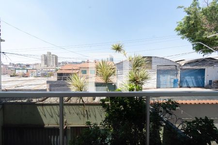 Varanda da Sala de TV de casa à venda com 3 quartos, 210m² em Jardim Riacho das Pedras, Contagem