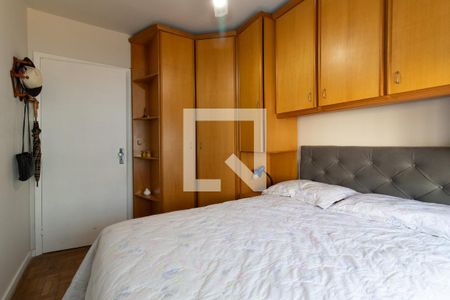 Quarto de apartamento à venda com 1 quarto, 45m² em Navegantes, Porto Alegre