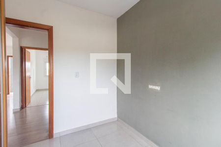 Quarto 2 de apartamento para alugar com 2 quartos, 50m² em Bom Princípio, Gravataí