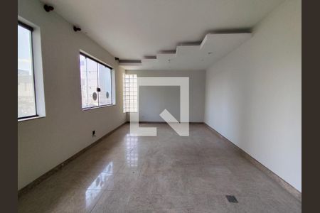 Sala  de casa para alugar com 3 quartos, 270m² em Cidade Nova, Belo Horizonte