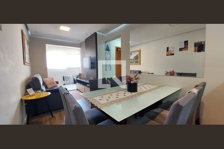 Sala de apartamento à venda com 2 quartos, 60m² em Campestre, Santo André