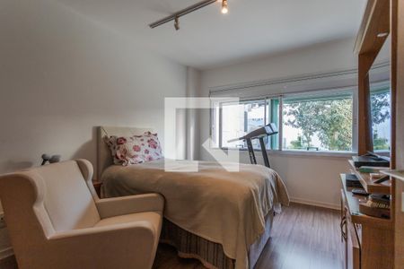 Quarto de apartamento à venda com 1 quarto, 64m² em Bela Vista, Porto Alegre