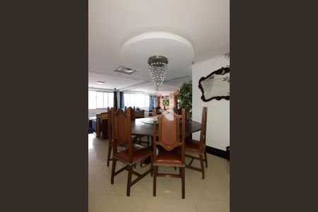 Sala de apartamento para alugar com 3 quartos, 141m² em Cidade Ocian, Praia Grande