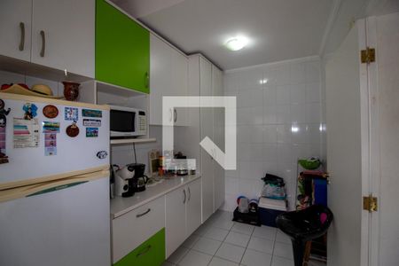 Cozinha de casa de condomínio para alugar com 3 quartos, 147m² em Vila Adalgisa, São Paulo