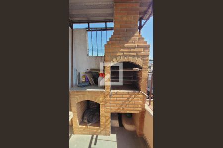 Casa à venda com 110m², 4 quartos e 1 vaga Casa à venda com 110m², 4 quartos e 1 vagaTerraço com Churrasqueira