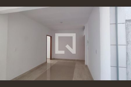 Sala de apartamento à venda com 2 quartos, 66m² em Europa, Contagem