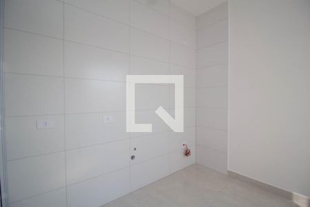 Cozinha de apartamento à venda com 2 quartos, 58m² em Vila Mangalot, São Paulo