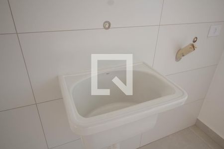 Área de Serviço de apartamento para alugar com 2 quartos, 49m² em Vila Mangalot, São Paulo