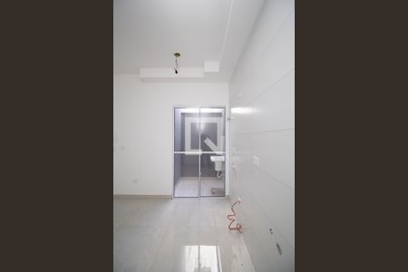 Sala/Cozinha de apartamento para alugar com 2 quartos, 45m² em Vila Mangalot, São Paulo