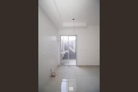 Sala/Cozinha de apartamento para alugar com 2 quartos, 44m² em Vila Mangalot, São Paulo