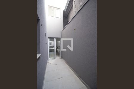 Quintal de apartamento para alugar com 1 quarto, 45m² em Vila Mangalot, São Paulo