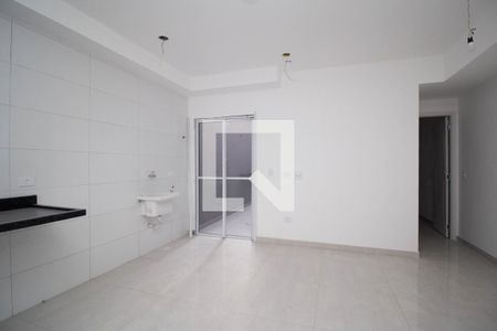 Sala/Cozinha de apartamento para alugar com 2 quartos, 45m² em Vila Mangalot, São Paulo