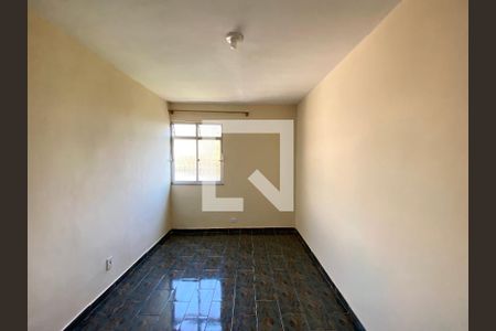 Quarto 1 de apartamento para alugar com 2 quartos, 61m² em Del Castilho, Rio de Janeiro