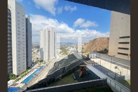 Vista Quarto de apartamento à venda com 1 quarto, 44m² em Vila da Serra, Nova Lima