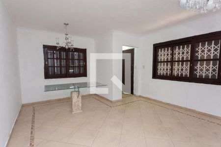 Sala de casa à venda com 3 quartos, 300m² em São João, Porto Alegre