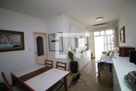 Sala de apartamento à venda com 2 quartos, 86m² em Penha, Rio de Janeiro