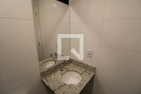 Banheiro de apartamento para alugar com 1 quarto, 31m² em Santana, São Paulo