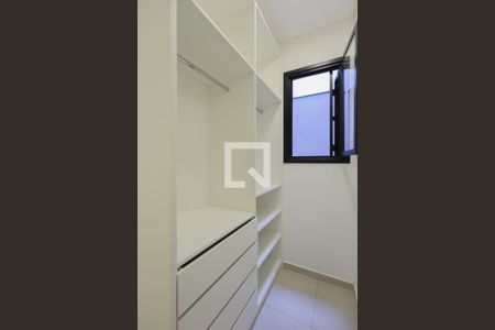 Closet da Suíte de apartamento para alugar com 1 quarto, 31m² em Santana, São Paulo