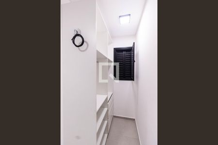 Closet de apartamento à venda com 1 quarto, 33m² em Santana, São Paulo