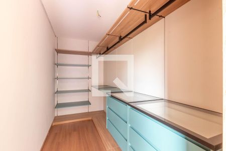 Closet da suíte de apartamento à venda com 2 quartos, 80m² em Barro Preto, Belo Horizonte