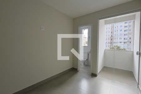 Quarto 2 de casa à venda com 2 quartos, 85m² em Planalto, Belo Horizonte