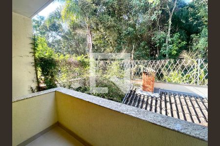 Casa à venda com 193m², 3 quartos e 3 vagas Casa à venda com 193m², 3 quartos e 3 vagasQuarto 3 - varanda