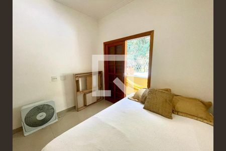 Casa à venda com 193m², 3 quartos e 3 vagas Casa à venda com 193m², 3 quartos e 3 vagasQuarto 2