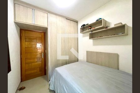 Casa à venda com 193m², 3 quartos e 3 vagas Casa à venda com 193m², 3 quartos e 3 vagasQuarto 3