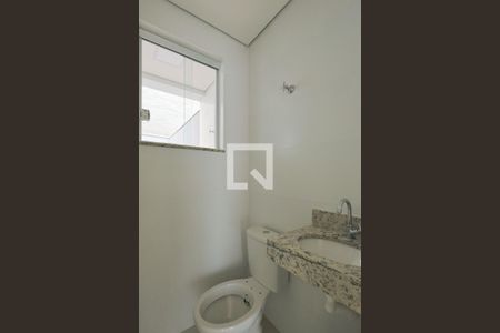 Lavabo de casa à venda com 2 quartos, 82m² em Planalto, Belo Horizonte