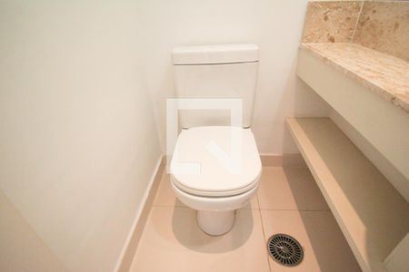 Lavabo de apartamento à venda com 2 quartos, 112m² em Vila Nova Conceição, São Paulo