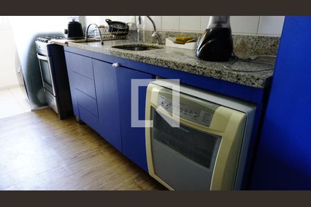 Cozinha de apartamento à venda com 3 quartos, 84m² em Camorim, Rio de Janeiro