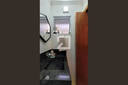 Lavabo de casa à venda com 2 quartos, 132m² em Vila Alto de Santo André, Santo André