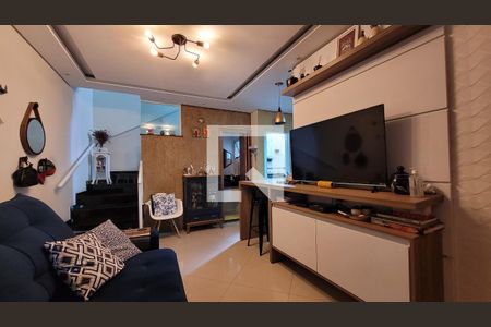 Sala de casa à venda com 2 quartos, 132m² em Vila Alto de Santo André, Santo André