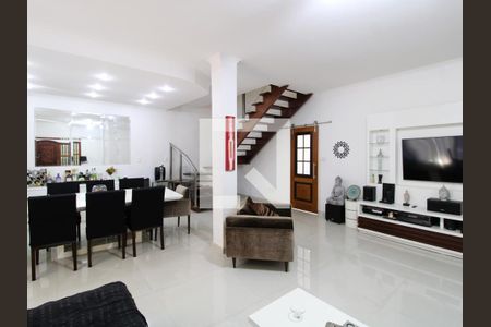 Sala de casa à venda com 4 quartos, 318m² em Vila Guilherme, São Paulo